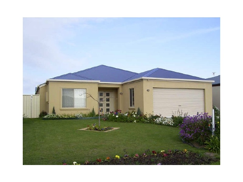 Bairnsdale VIC 3875