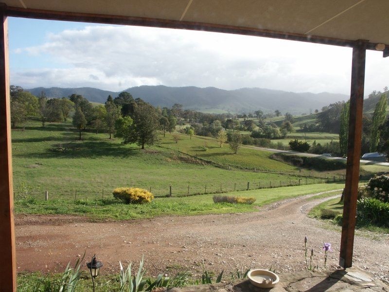 5090 Great Alpine Road, Ensay VIC 3895