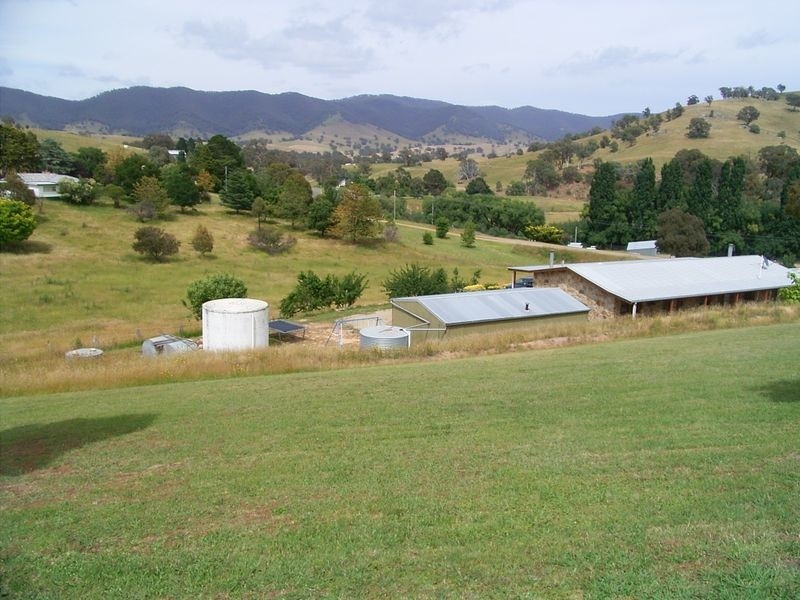 5090 Great Alpine Road, Ensay VIC 3895