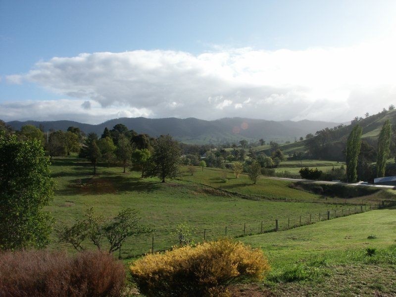 5090 Great Alpine Road, Ensay VIC 3895