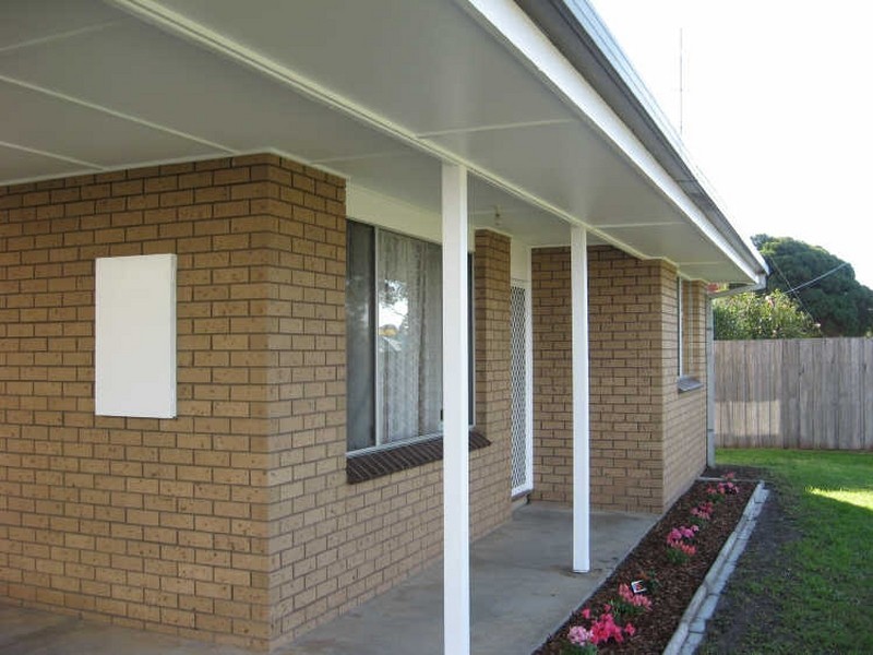 2/134 Mckean Street, Bairnsdale VIC 3875