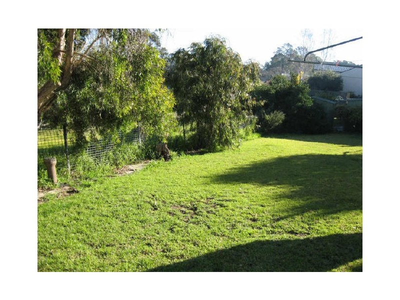 Bairnsdale VIC 3875