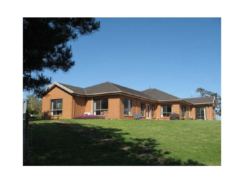 Bairnsdale VIC 3875