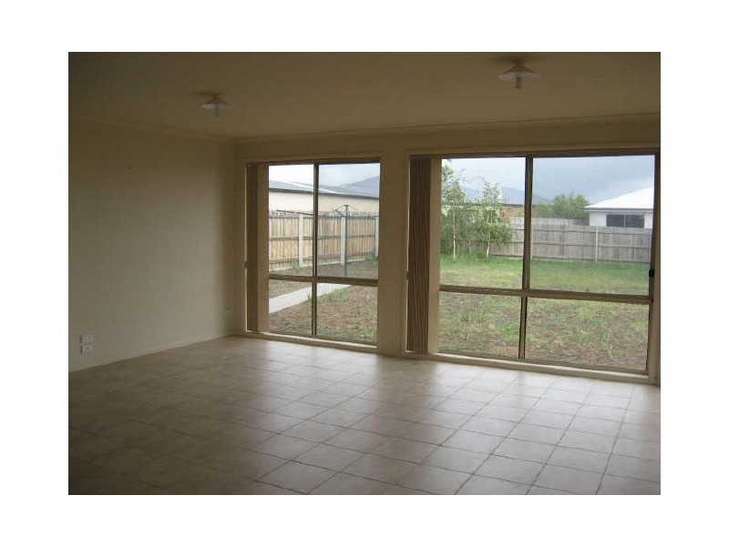 Bairnsdale VIC 3875
