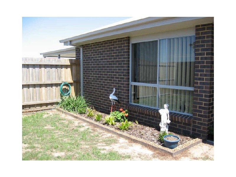 Bairnsdale VIC 3875