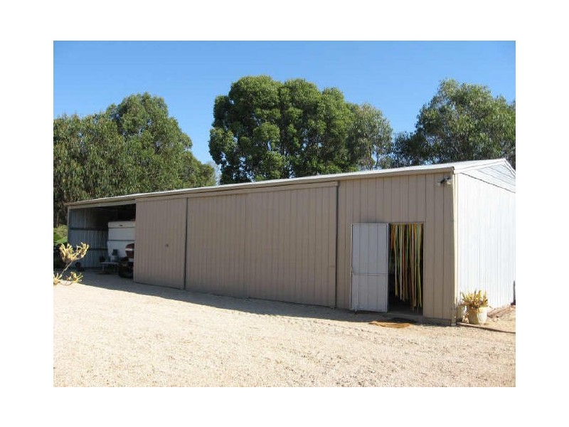 Bairnsdale VIC 3875