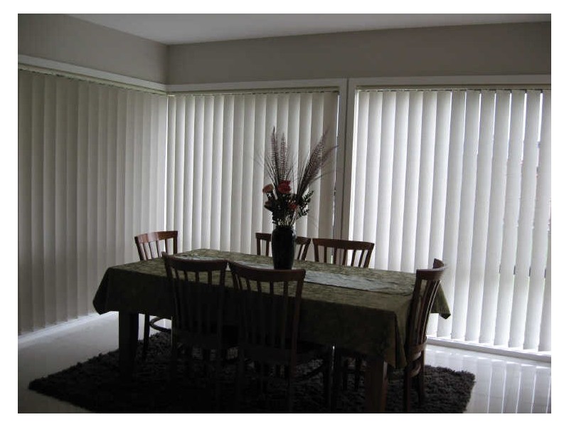 24 Deakin Avenue, Bairnsdale VIC 3875