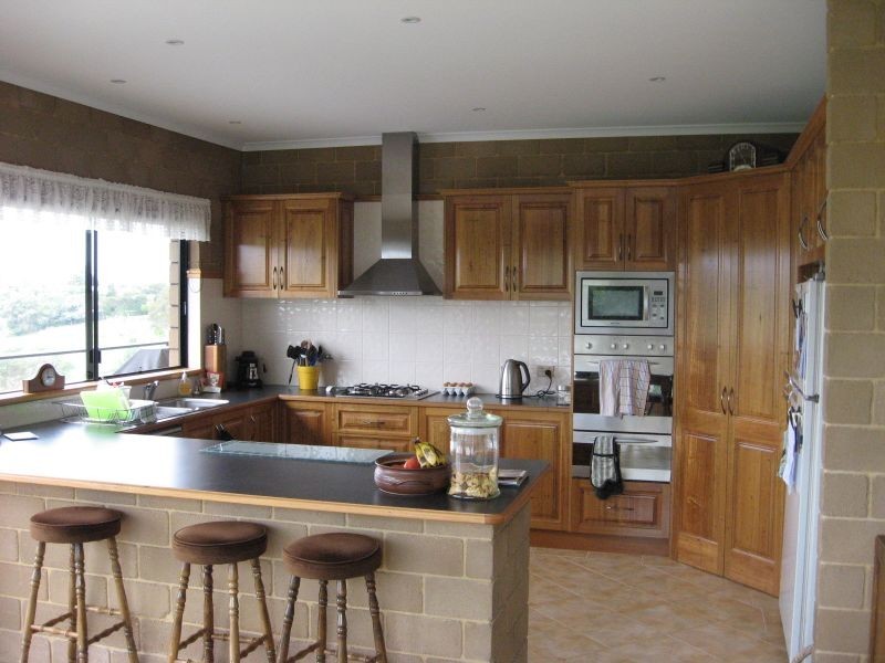 12 Clifton Close, Wy Yung VIC 3875
