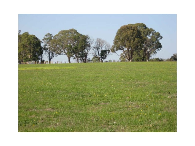 Bairnsdale VIC 3875