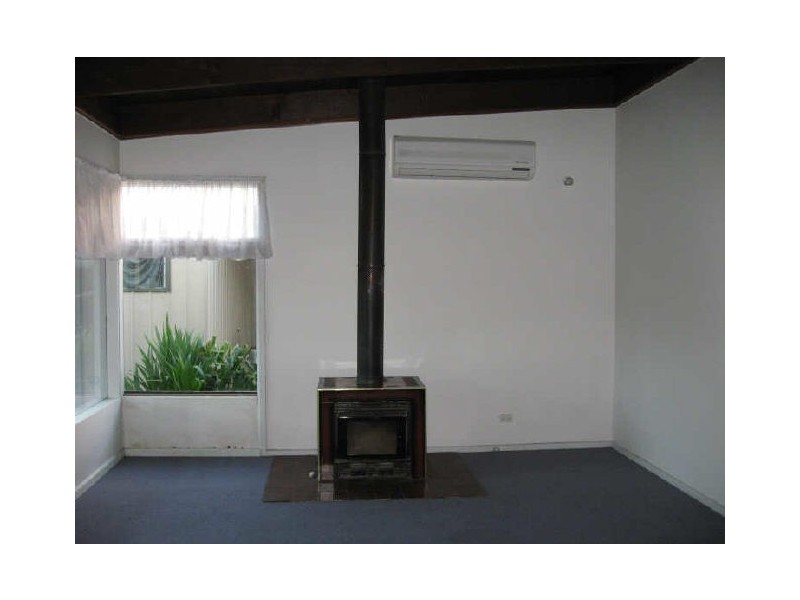 73 Anderson Street, Bairnsdale VIC 3875