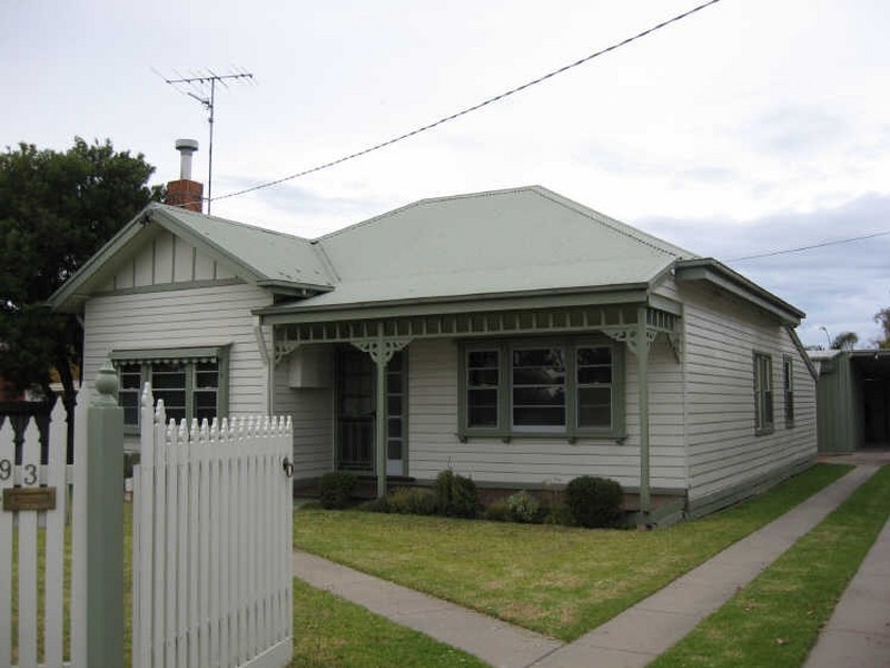 Bairnsdale VIC 3875