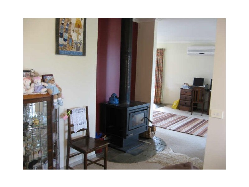 24 Bluff Court, Bairnsdale VIC 3875