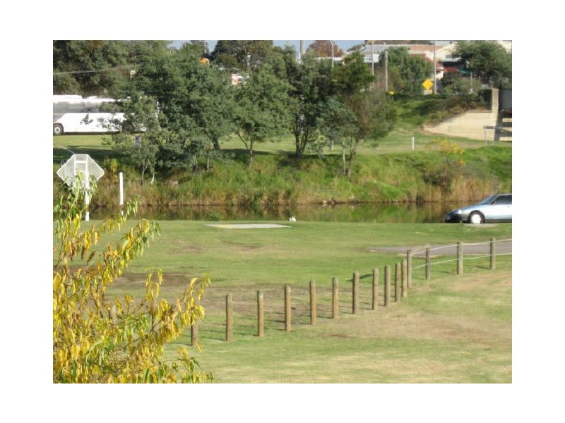 12 Patricia Street, Bairnsdale VIC 3875