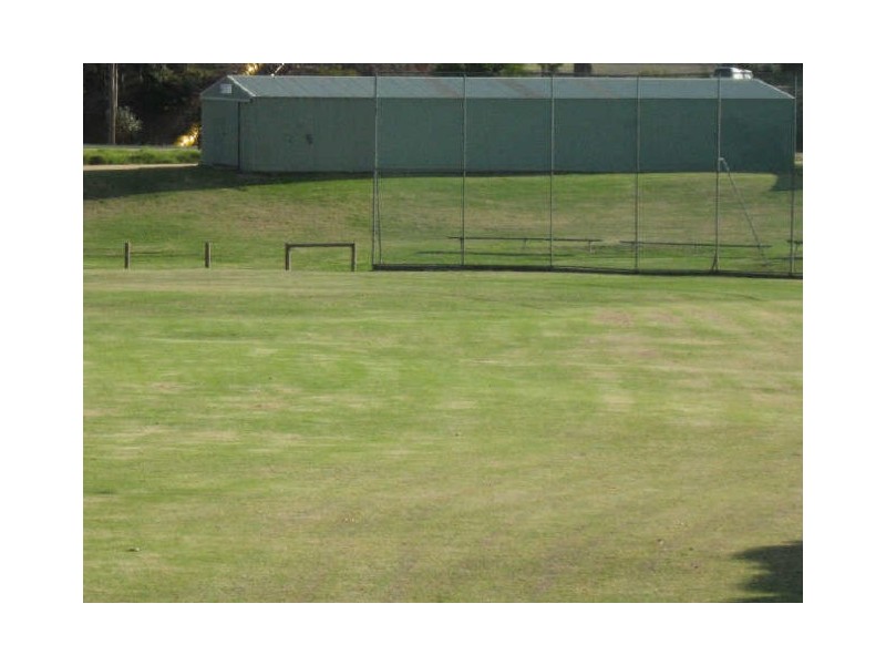 12 Patricia Street, Bairnsdale VIC 3875