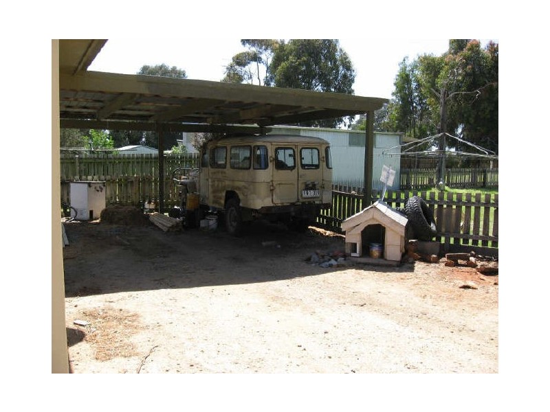 614 Lindenow Glenalade Road, Lindenow South VIC 3875