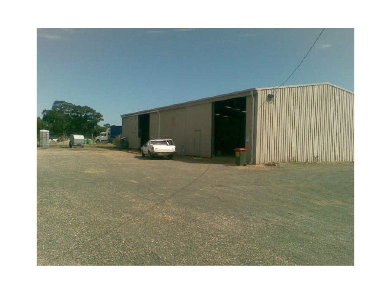 11 Lawless, Bairnsdale VIC 3875