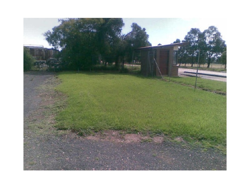 11 Lawless, Bairnsdale VIC 3875