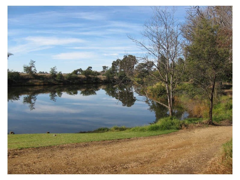 Cnr Murphy And Riverine Street, Bairnsdale VIC 3875