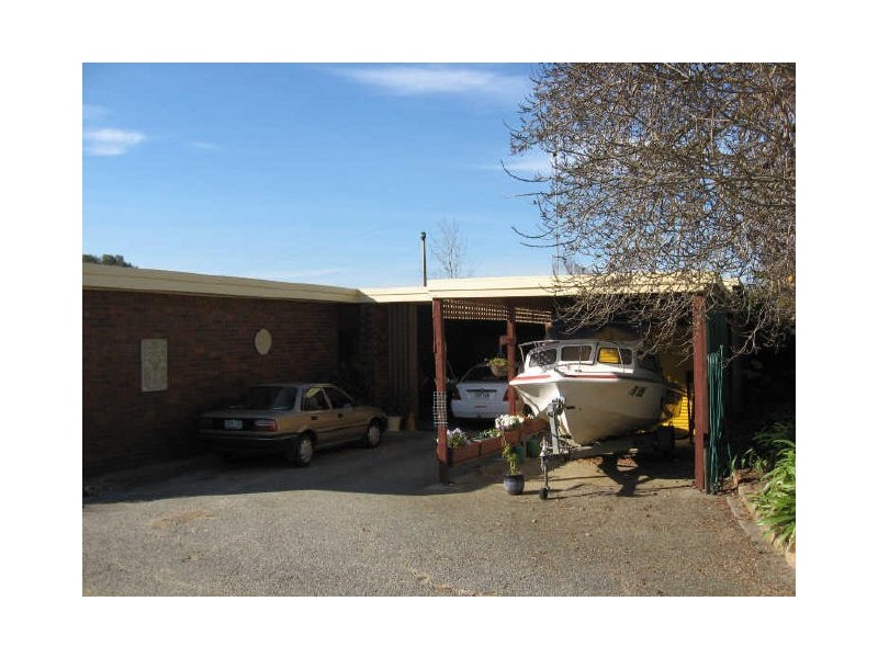 190 Bulumwaal Road, Wy Yung VIC 3875