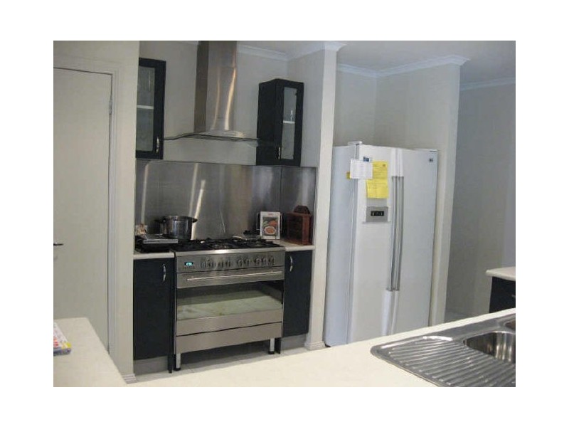 27 The Backwater, Bairnsdale VIC 3875