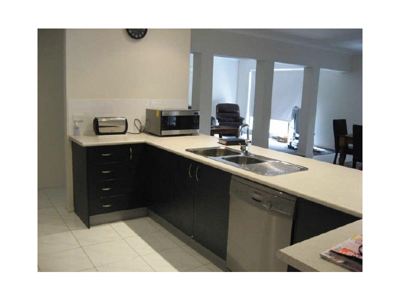 27 The Backwater, Bairnsdale VIC 3875