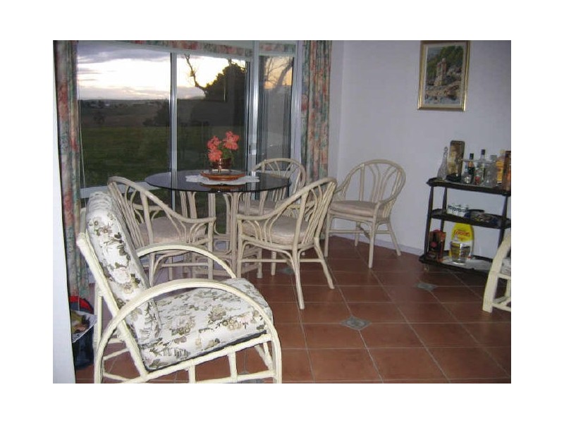 345A Omeo Highway, Bairnsdale VIC 3875