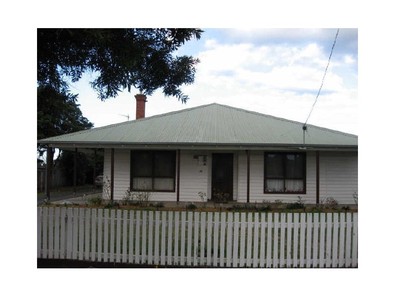 20 Alexander Parade, Bairnsdale VIC 3875