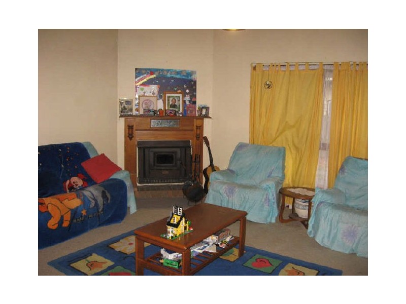 20 Alexander Parade, Bairnsdale VIC 3875