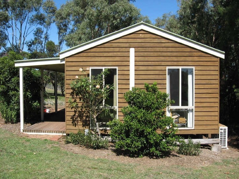 37 McMeekins Road, Swan Reach VIC 3903