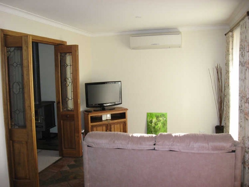 Bairnsdale VIC 3875