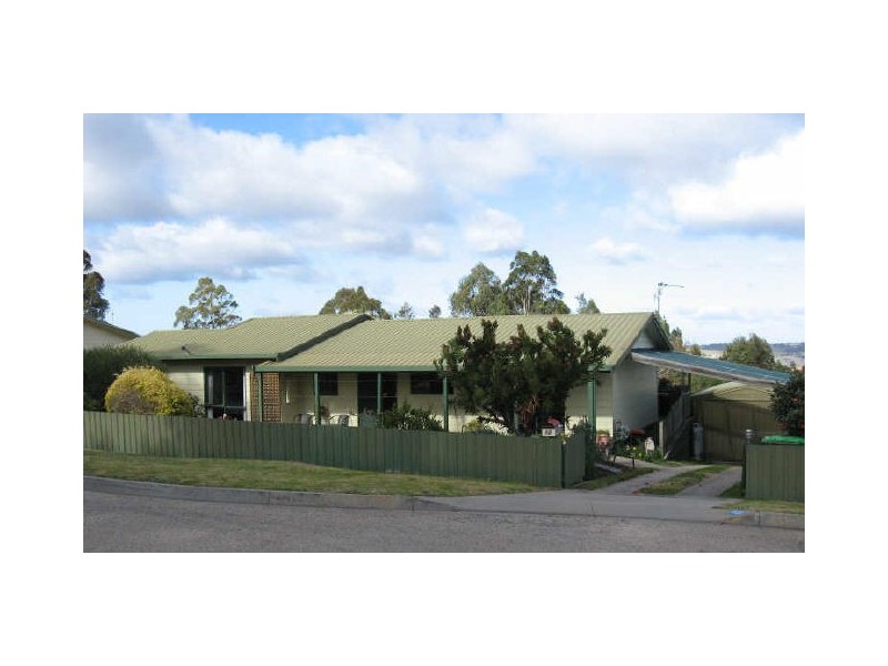 13 Delahunty Street, Bruthen VIC 3885