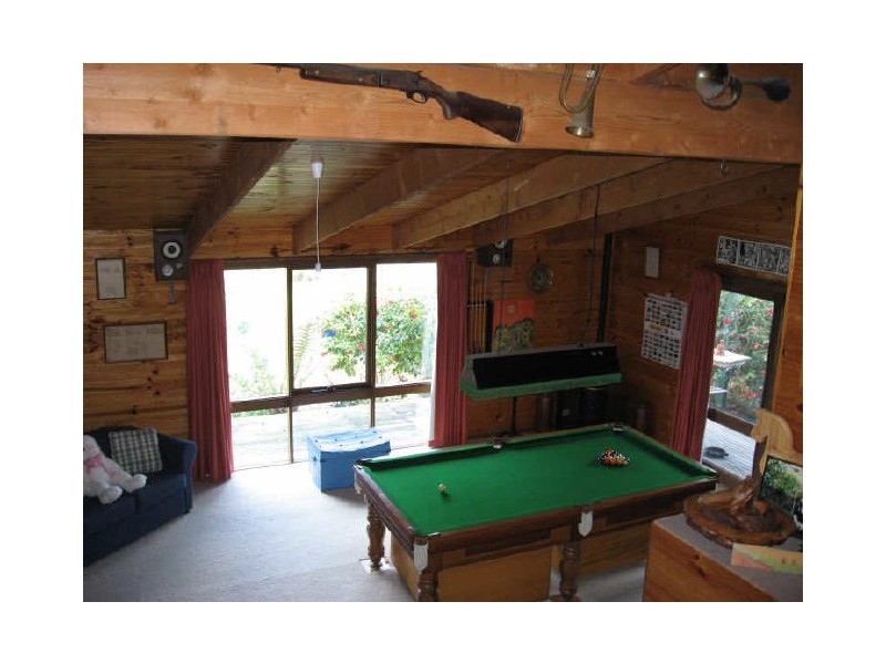 13 Delahunty Street, Bruthen VIC 3885