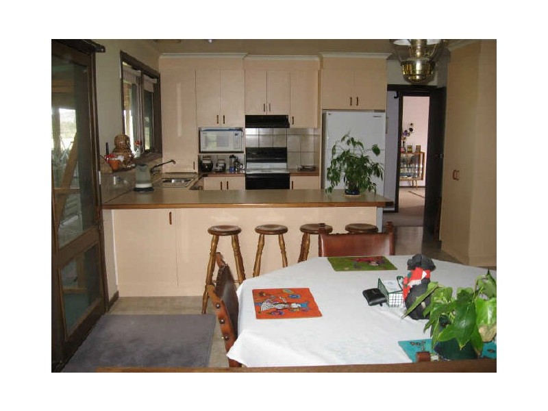 13 Delahunty Street, Bruthen VIC 3885