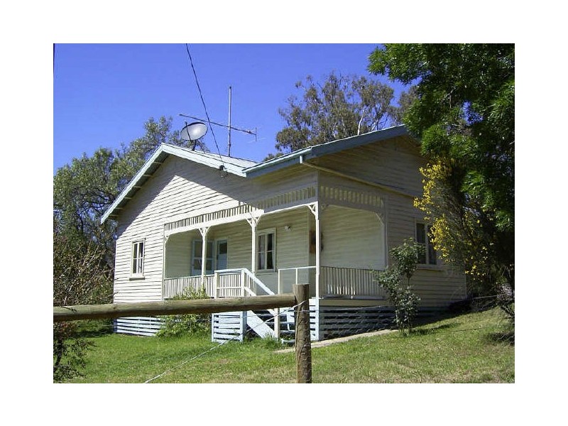 5155 Great Alpine Way, Ensay VIC 3895