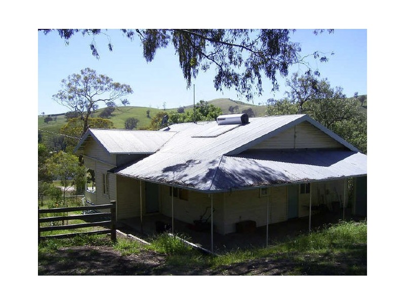 5155 Great Alpine Way, Ensay VIC 3895