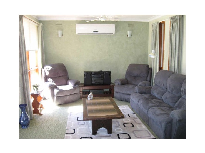 86 Wallace Street, Bairnsdale VIC 3875