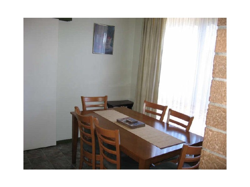 86 Wallace Street, Bairnsdale VIC 3875