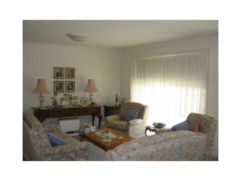 25 Amberly Drive, Nicholson VIC 3882