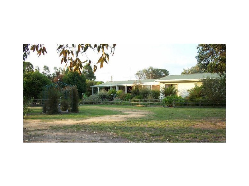 41 Glen Irvine Road, Nicholson VIC 3882