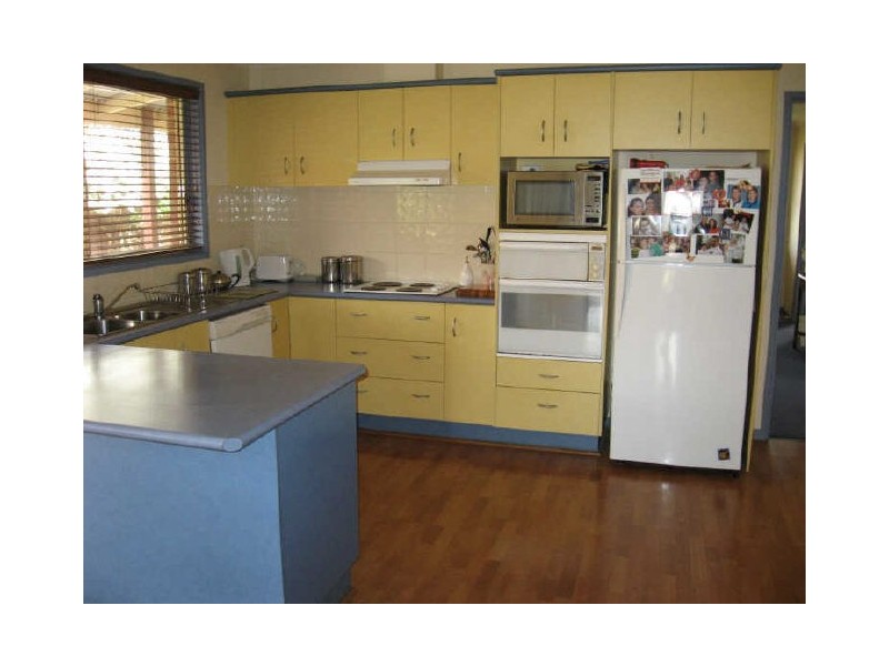 Bairnsdale VIC 3875