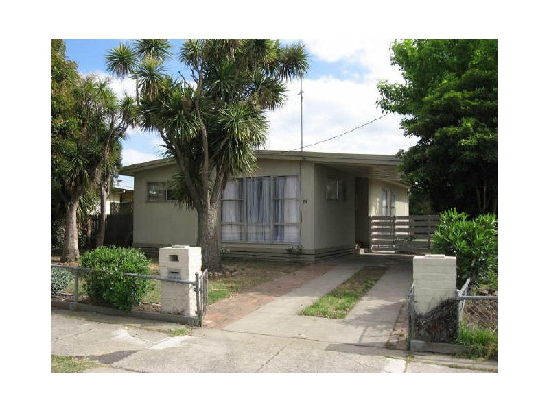 23 Lucknow Street, Bairnsdale VIC 3875