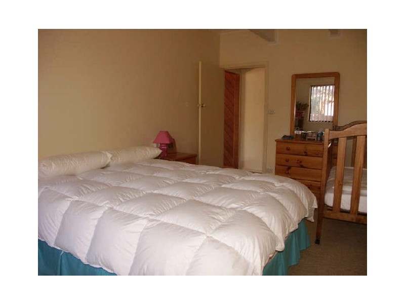 Bairnsdale VIC 3875