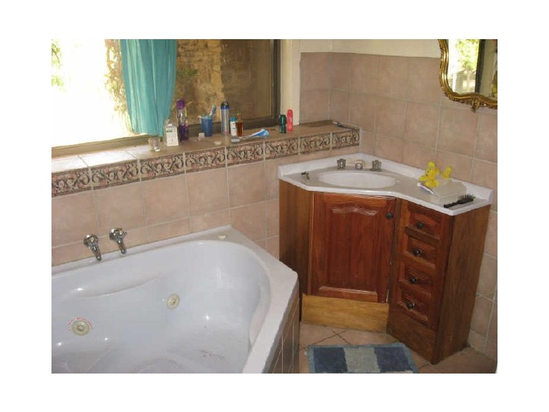 465 Friday Creek Road, Glenaladale VIC 3864