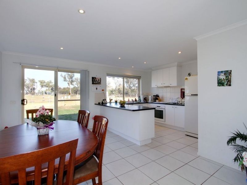 Bairnsdale VIC 3875