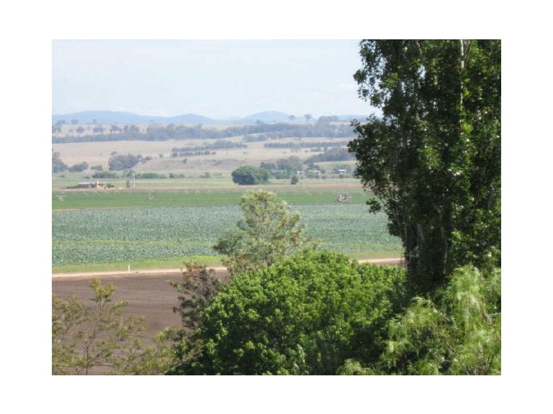 211 Main Road, Lindenow VIC 3865