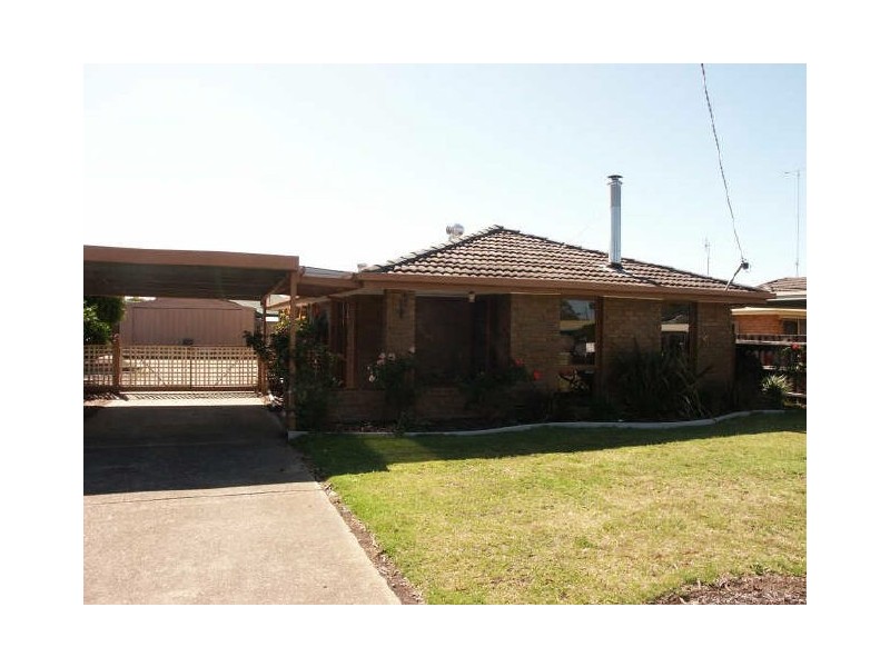 19 Fitzgerald Street, Bairnsdale VIC 3875