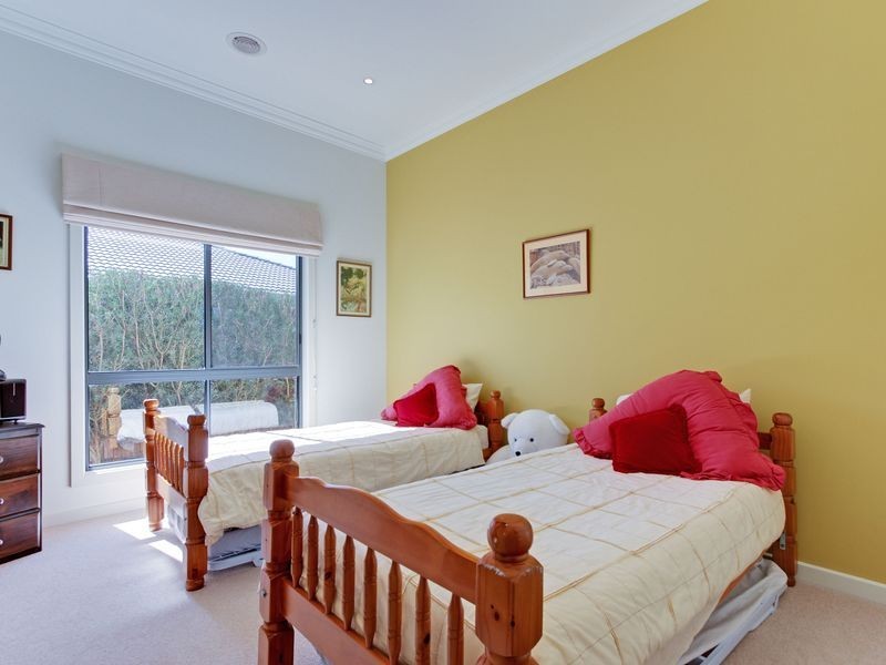 42 The Backwater, Bairnsdale VIC 3875