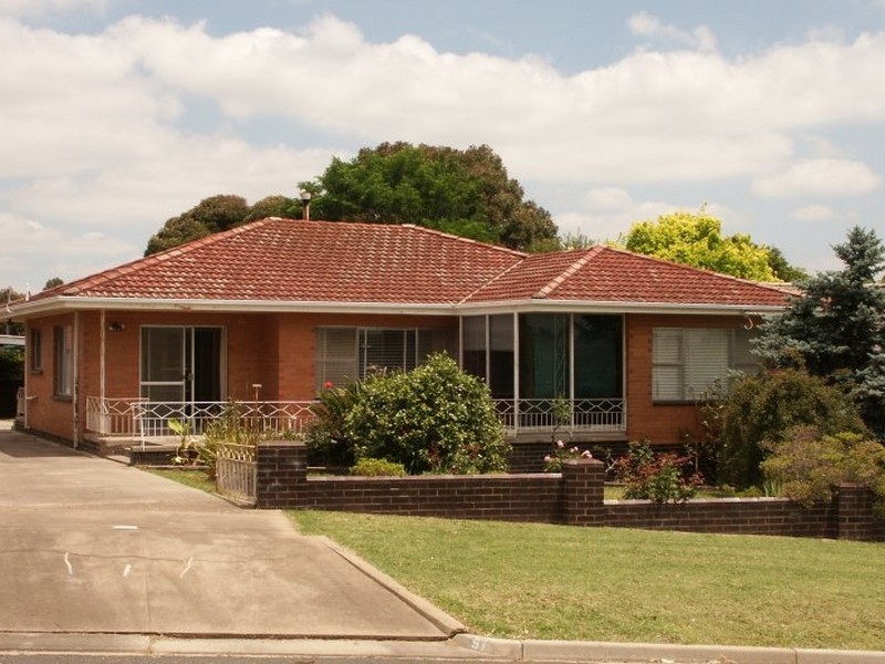 91 Williams Parade, Bairnsdale VIC 3875