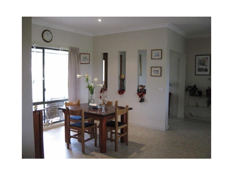 Bairnsdale VIC 3875