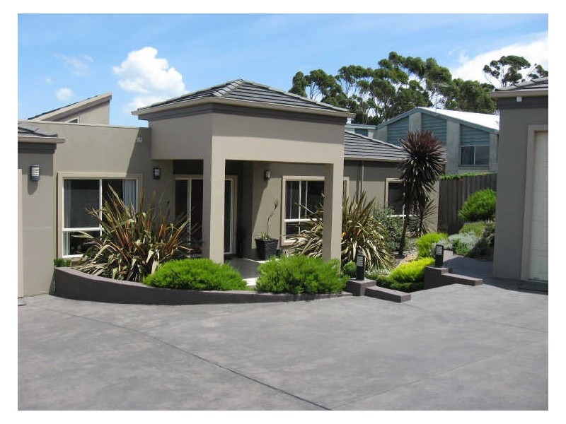 3 Thomas Mews, Bairnsdale VIC 3875